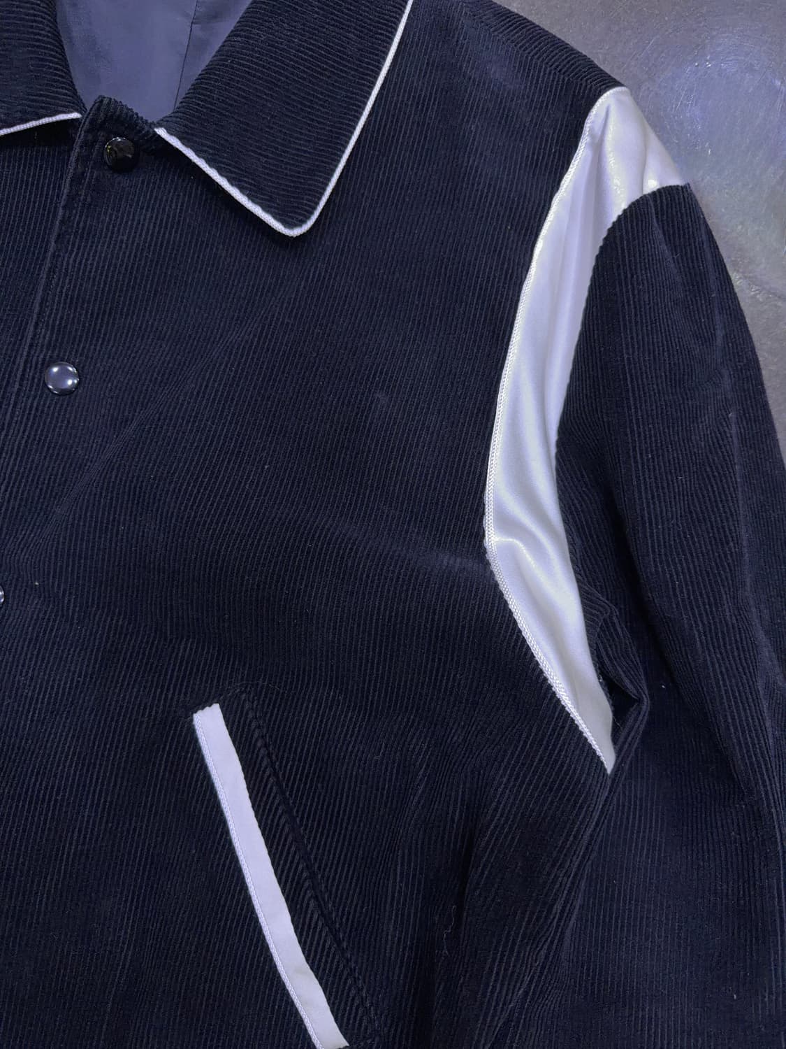 블랙 코듀로이 새틴 배색 블루종 자켓 상품이미지4