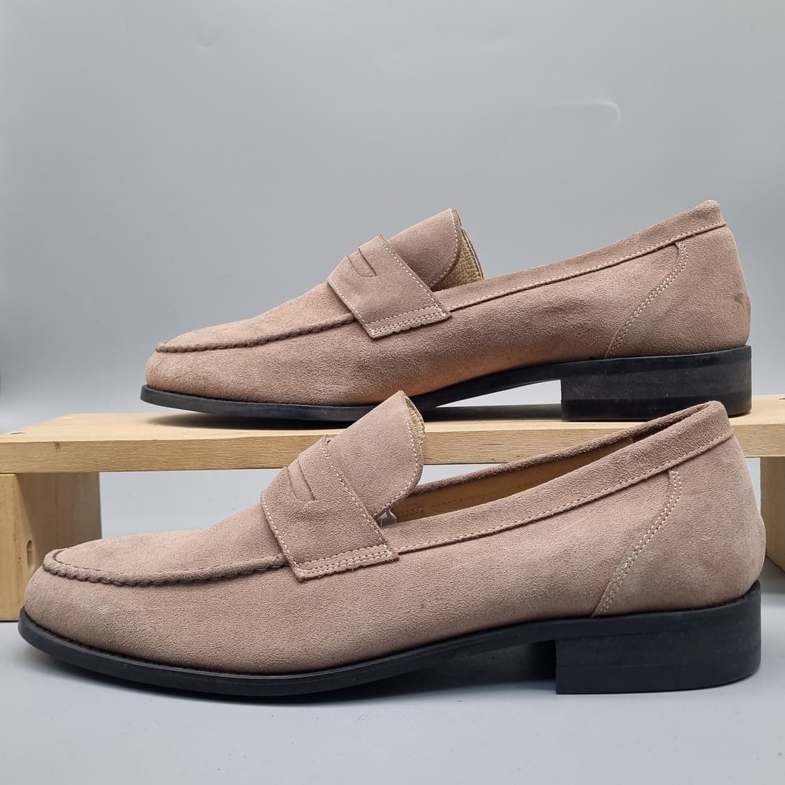 위트맨 노웻  스웨이드 남성로퍼280 상품이미지1