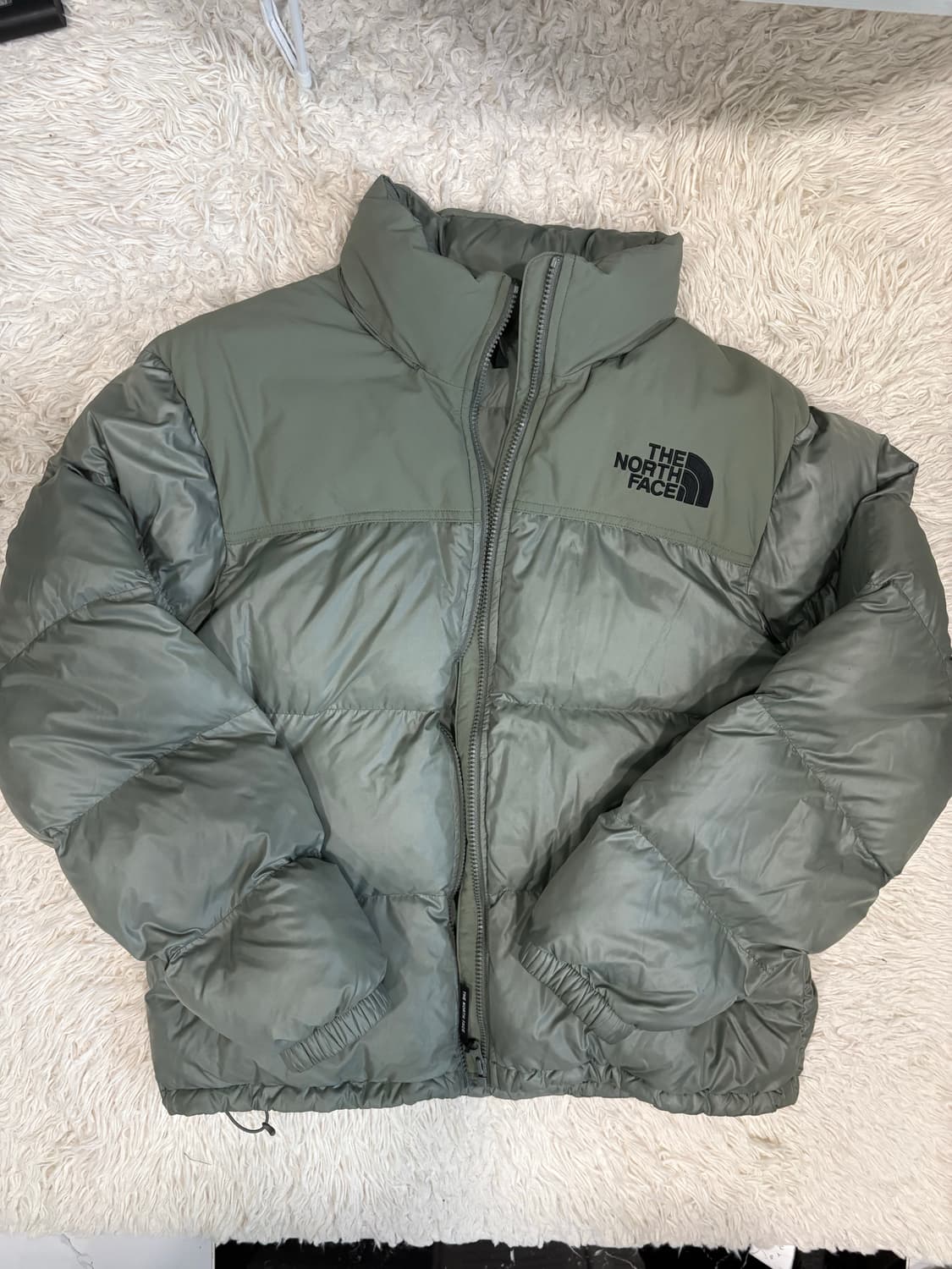 [새상품급 L] 노스페이스 눕시 온볼 올리브 패딩 상품이미지1