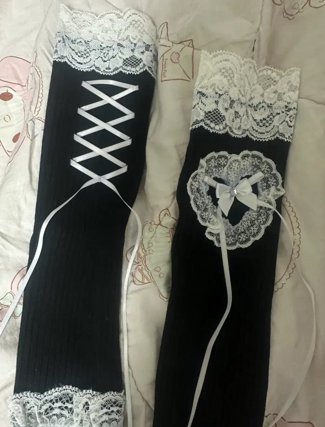 베이비메탈클럽 베메클 핸드메이드 레이스 핸드 워머 상품이미지1