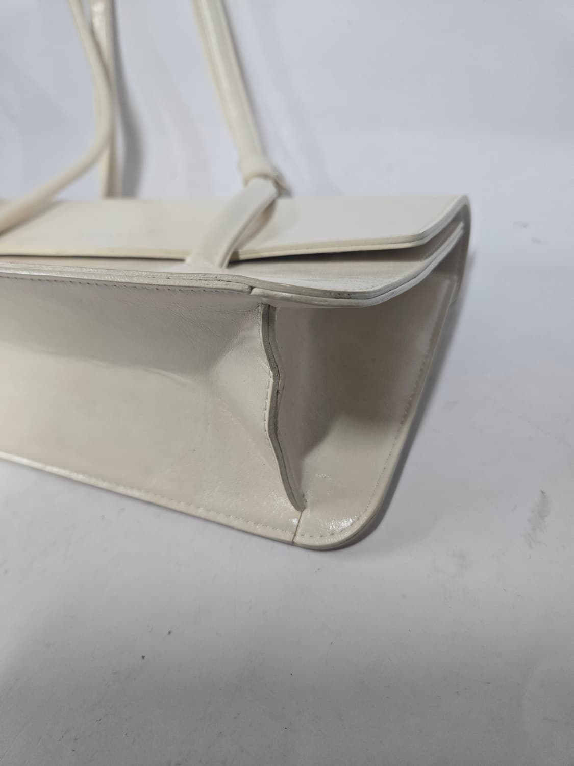 GO-CCE 고세 어반스퀘어  아이보리 숄더백 상품이미지5