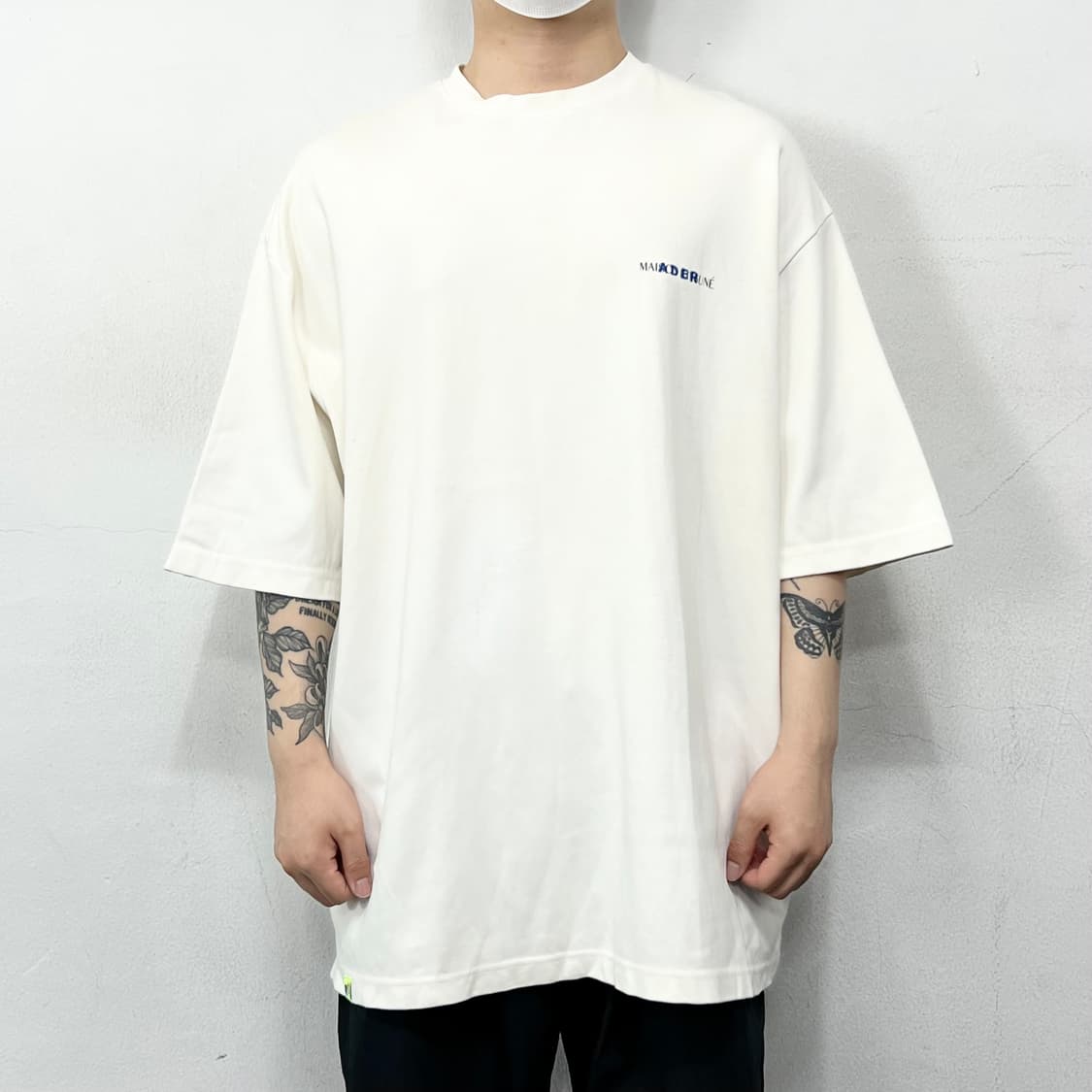아더에러 x 메종키츠네 19ss 폭스헤드 멀티로고 반팔 화이트 상품이미지3