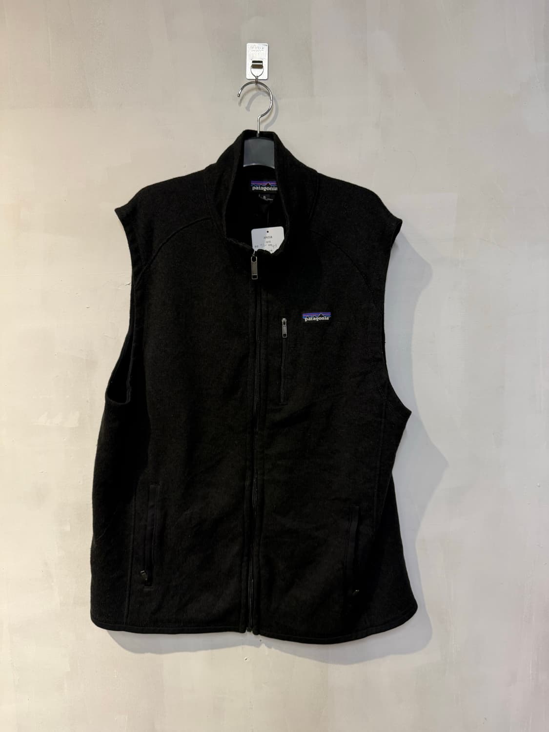 파타고니아 블랙 플리스 조끼 상품이미지1
