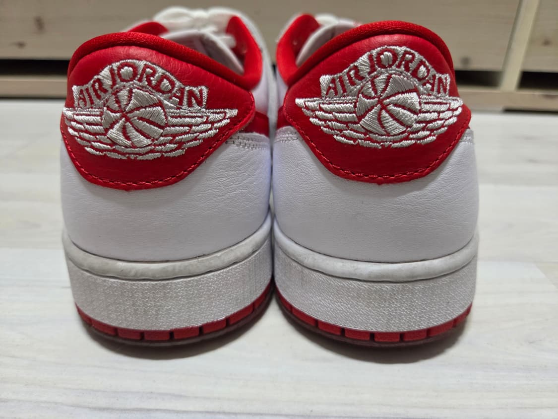 조던 1 레트로 로우 OG 유니버시티 레드 275 상품이미지5