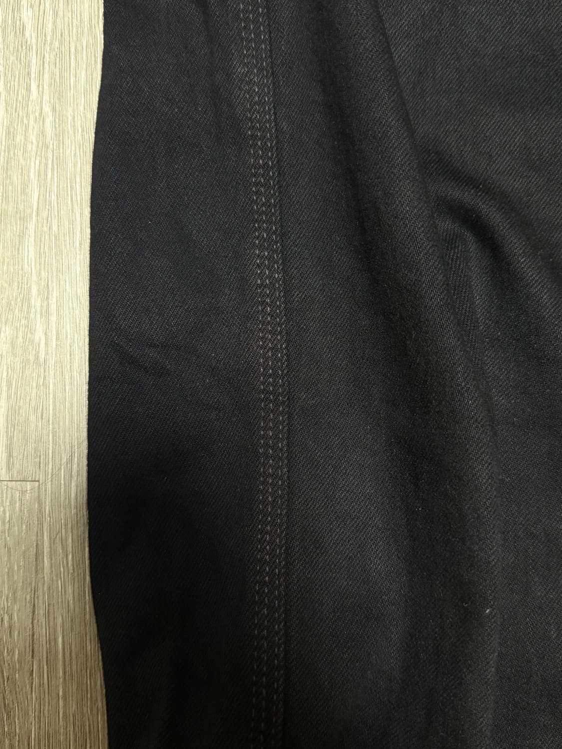 유니클로U 와이드핏 컬러진 블랙 상품이미지3