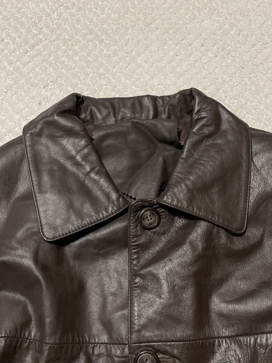 광희시장 웨스턴 무드 카우하이드 소가죽 레더 카 코트 다크 브라운 상품이미지4