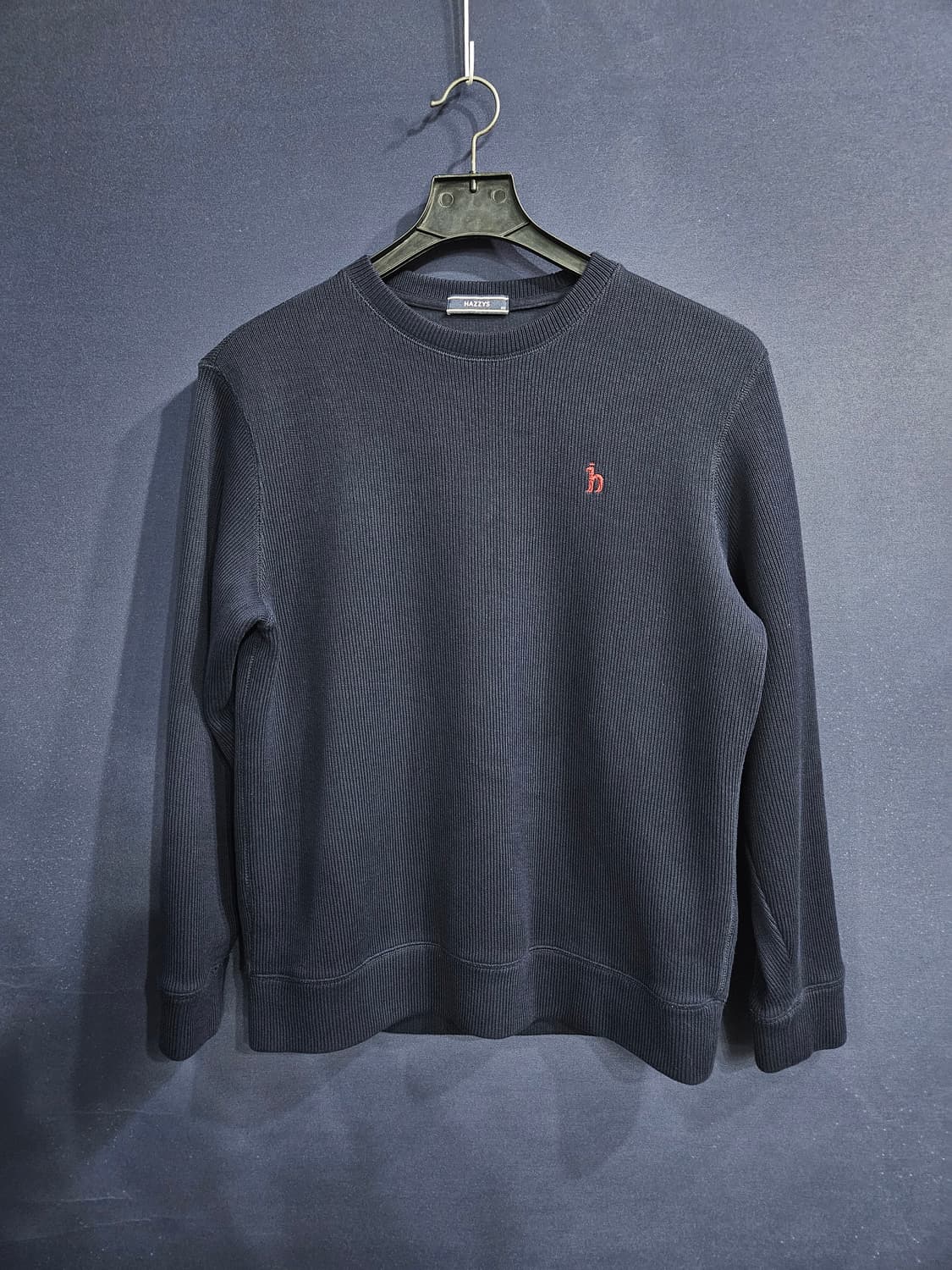 헤지스 다크네이비 남성 105 맨투맨  상품이미지1