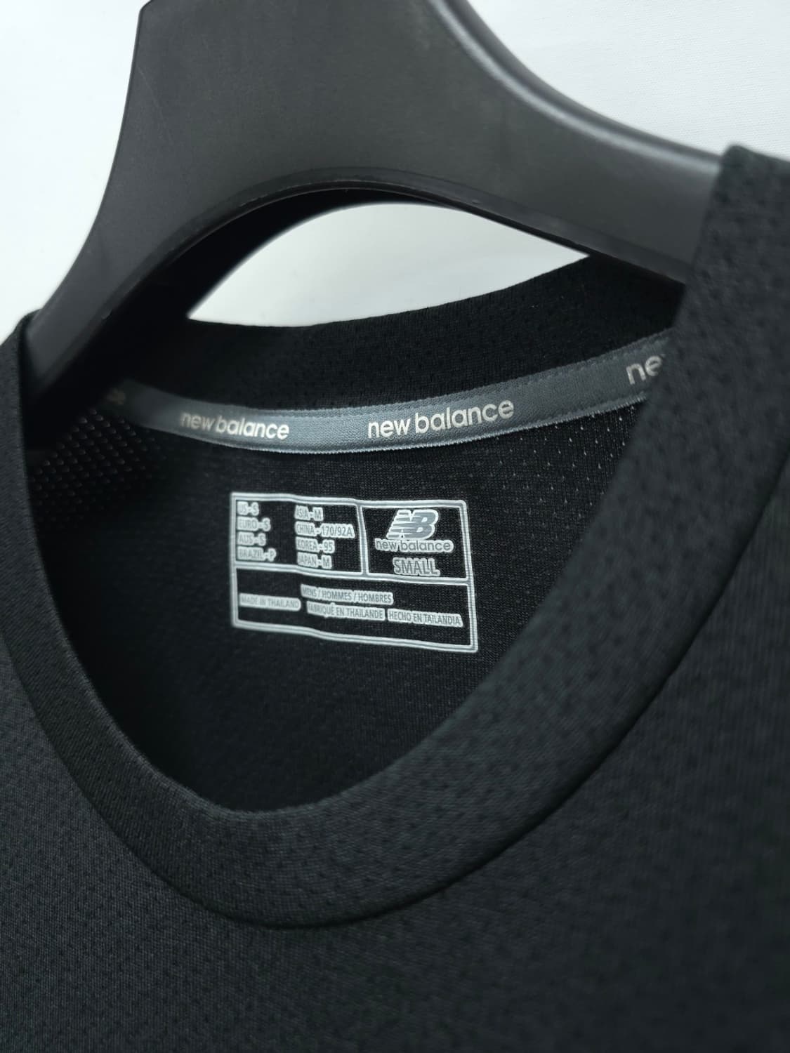 뉴발란스 남성 블랙 런닝 기능성 반팔 티셔츠(95) 상품이미지9