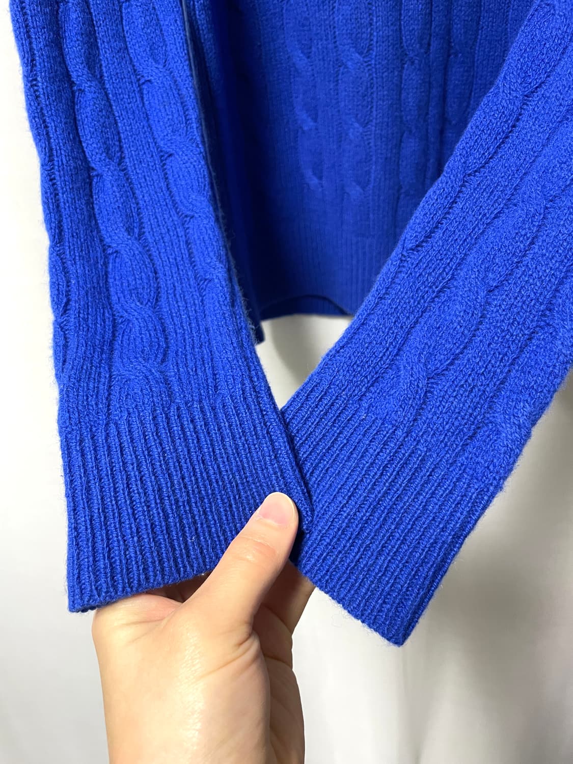 폴로 랄프로렌 여성 메리노 울 캐시미어 케이블 꽈배기 니트 _ 코발트블루 상품이미지4