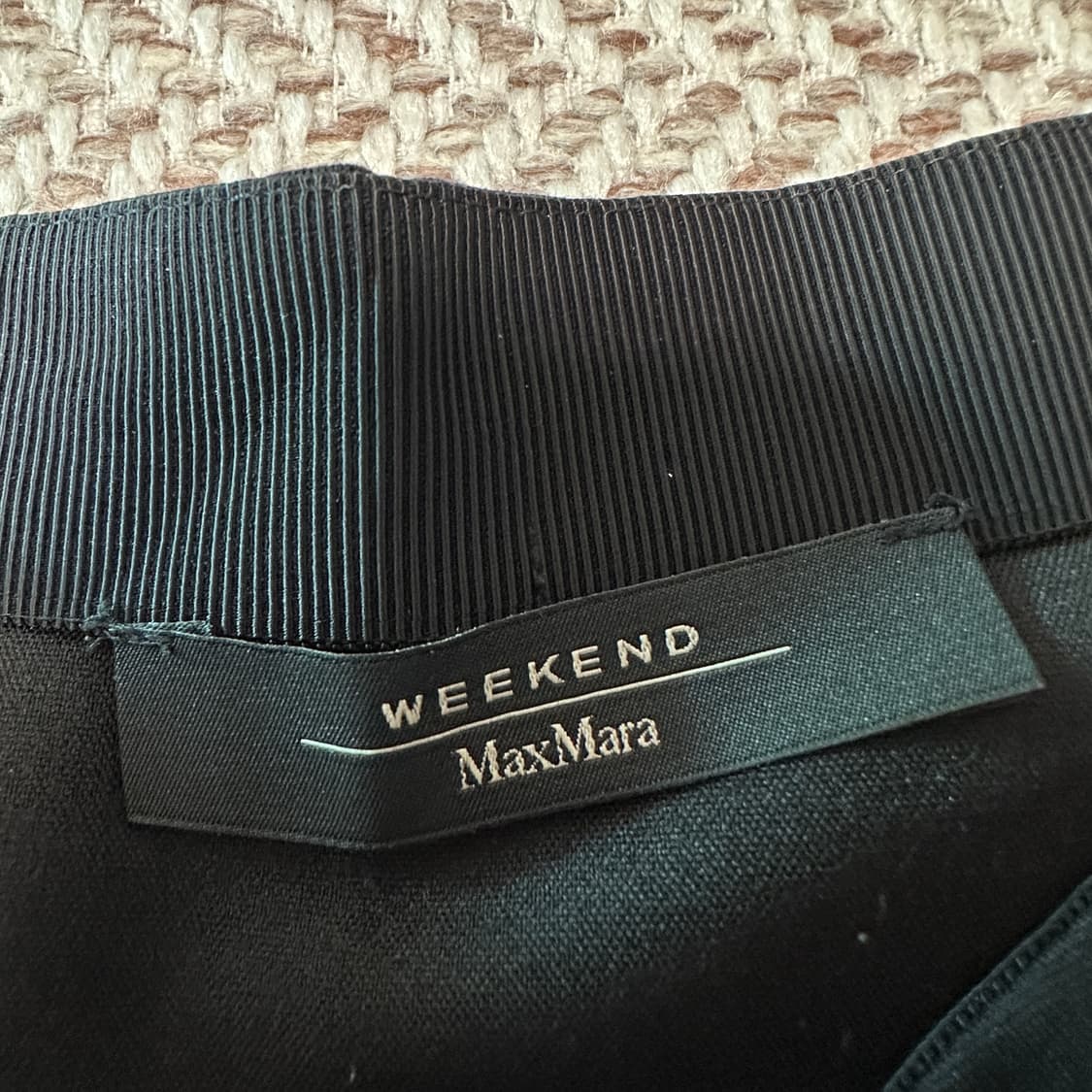 MAX MARA weekend skirt black 상품이미지3