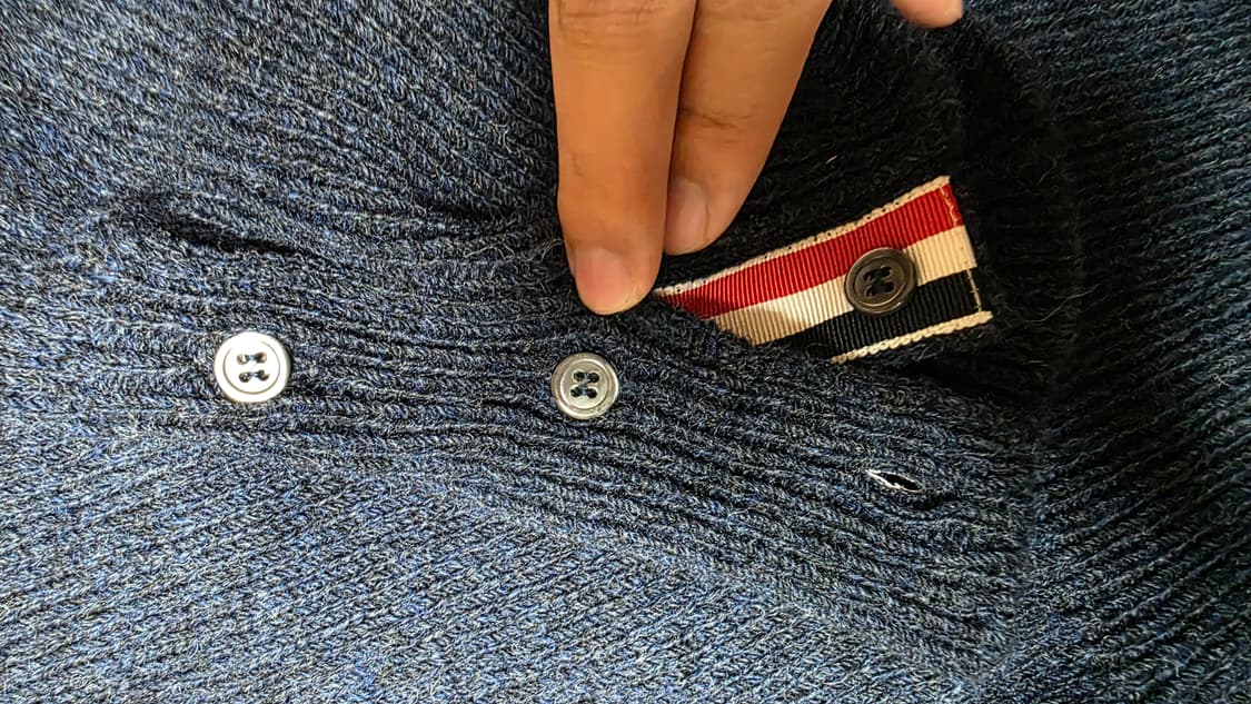 [새상품급,5]톰브라운 셰틀랜드 니트 네이비 상품이미지5