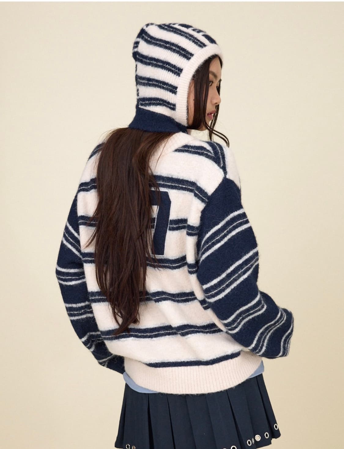 (모카 착용) 글로니 STRIPE KNIT PULLOVE 니트 풀오버 상품이미지1