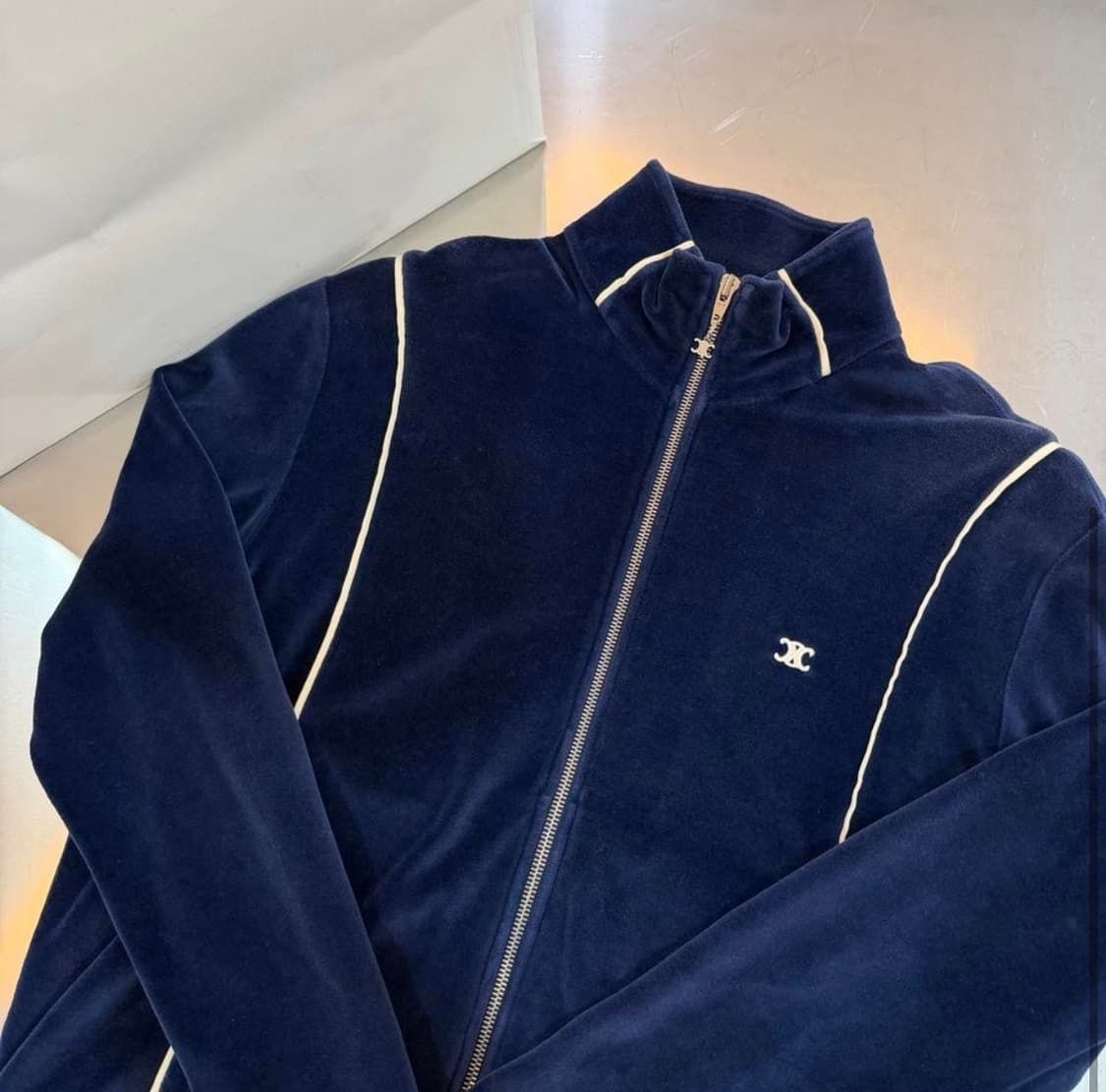 [리오브전포점] 셀린느 트리오페 벨루어 트랙 벨벳 집업 상품이미지3