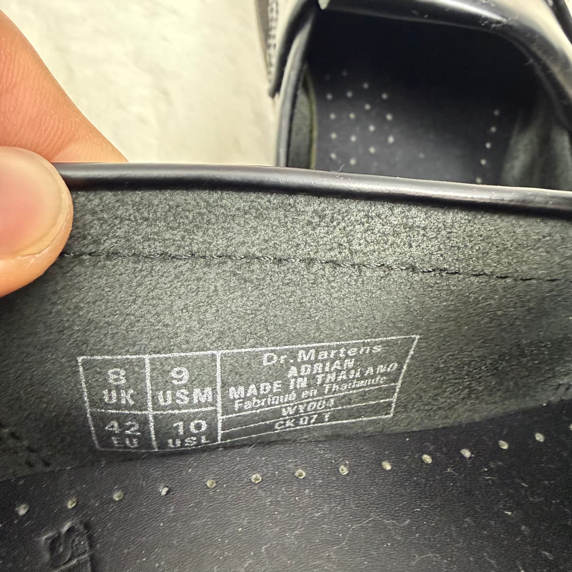 (270) 닥터마틴 아드리안 스무스 블랙 상품이미지6