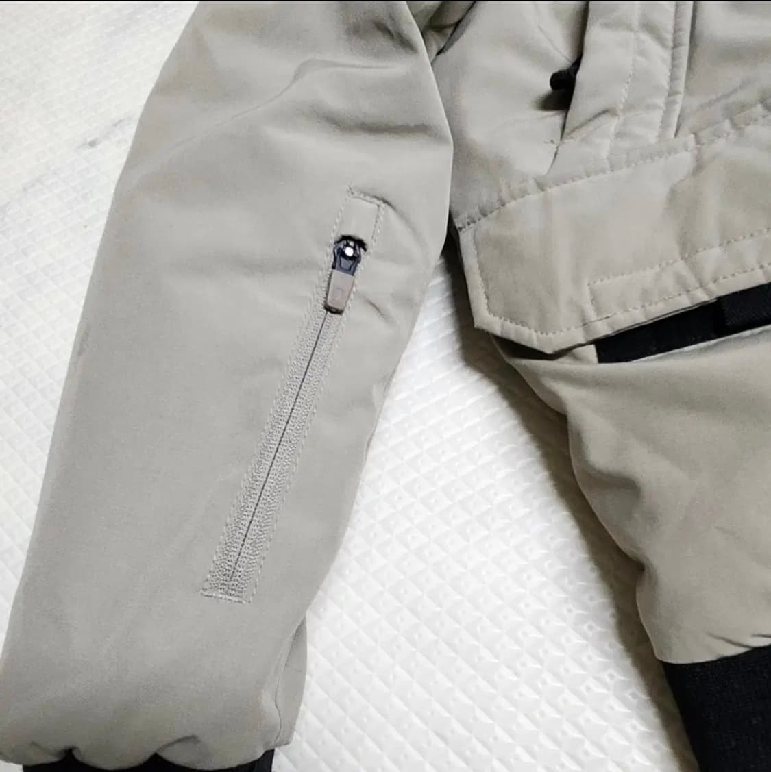 공용)내셔널지오그래픽  타루가  패딩 (키  165-175) 상품이미지9