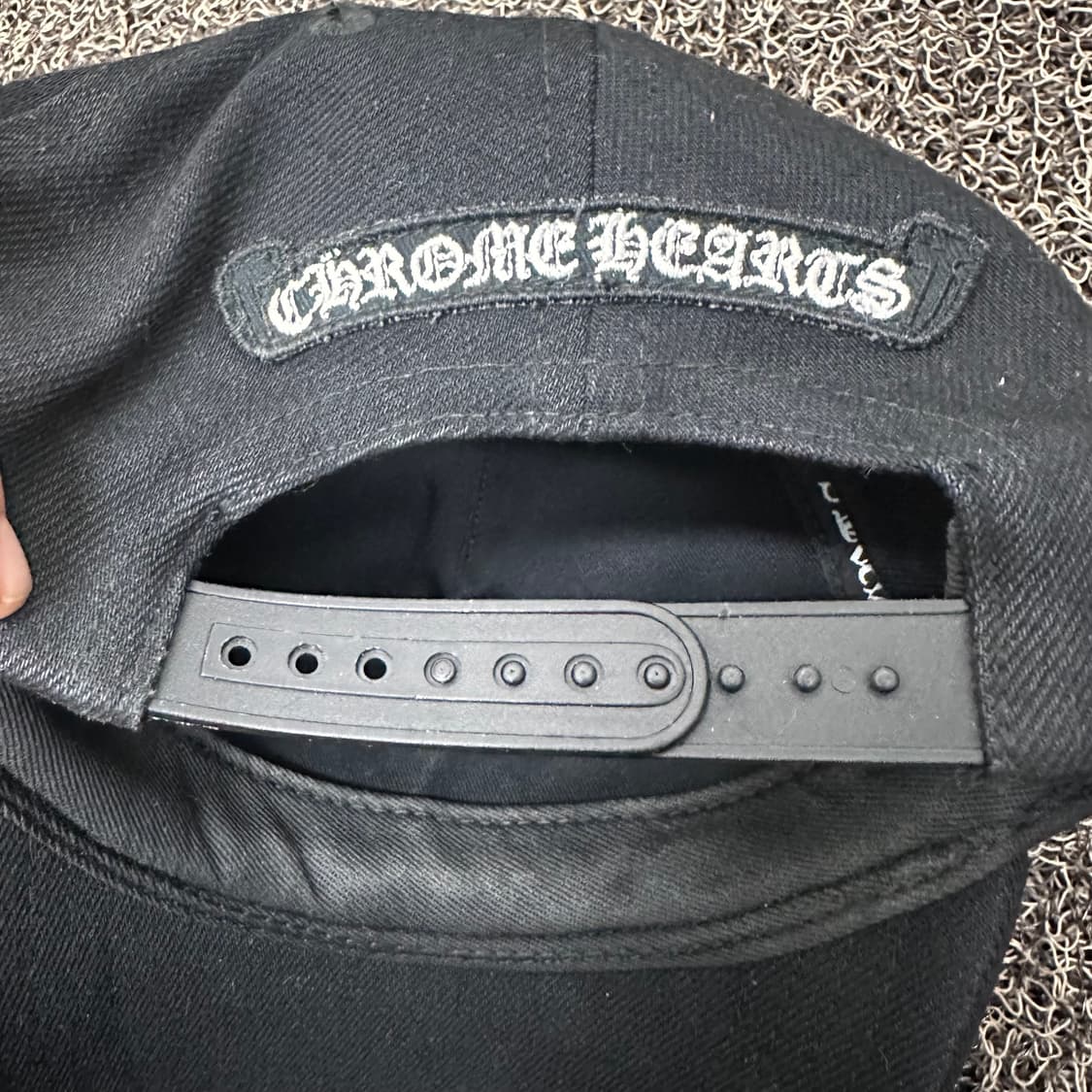 크롬하츠 바인대거 볼캡 모자 블랙 상품이미지5