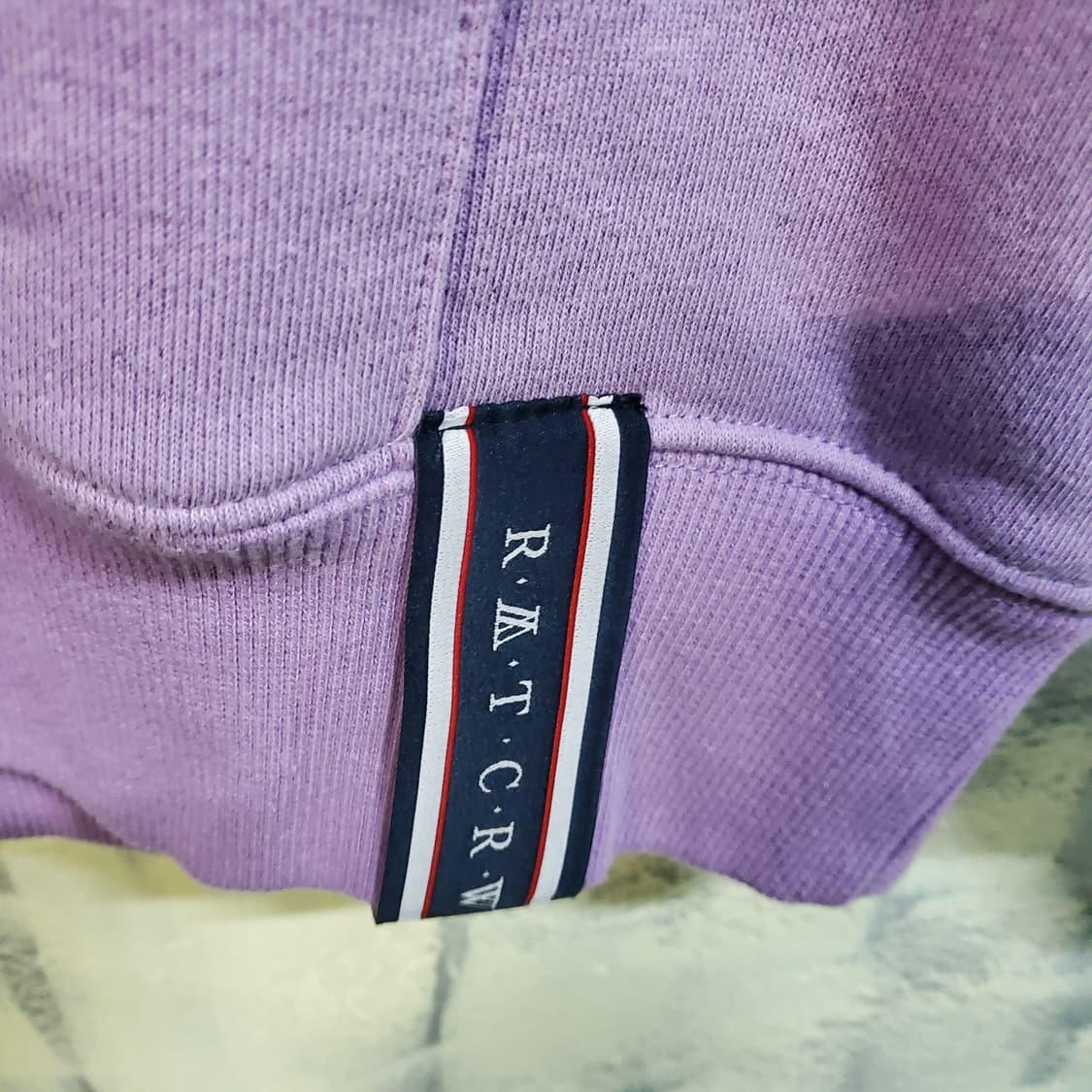 로맨틱크라운 로고 후드티  상품이미지3