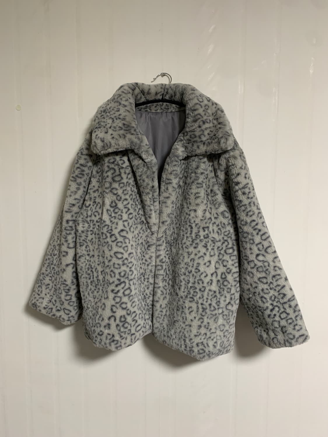 레오파드 인조 퍼 자켓 상품이미지1