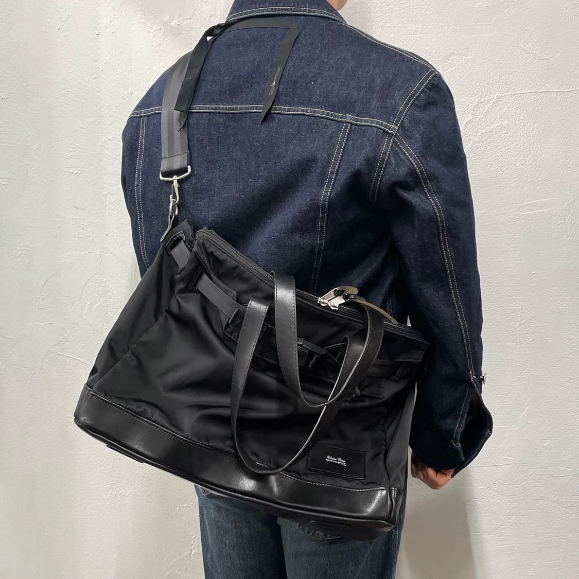 언더커버 (Undercover) 상품이미지10