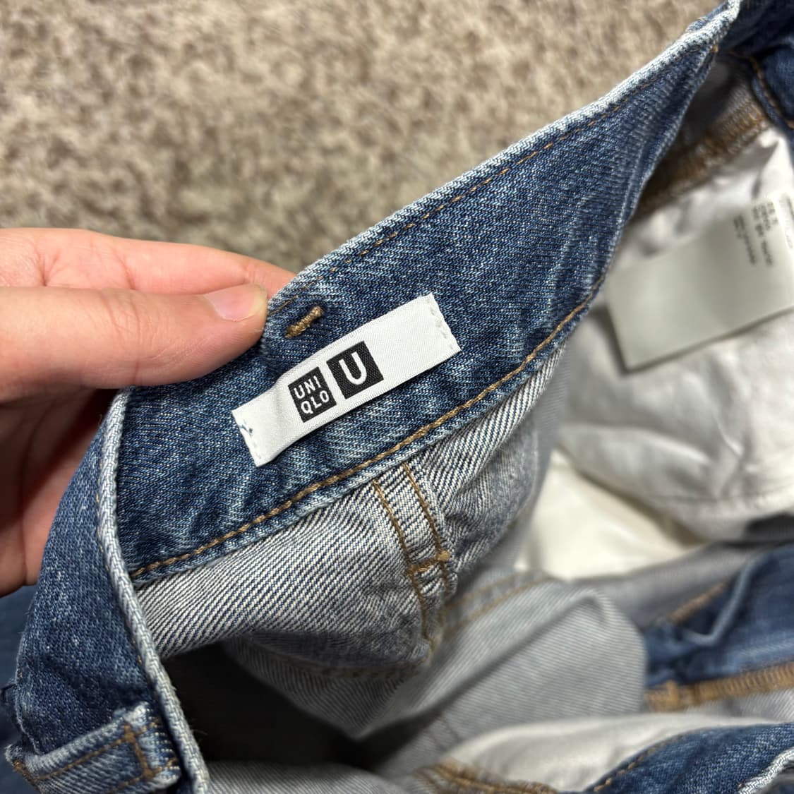 30 유니클로 중청 워싱 테이퍼드 데님팬츠 상품이미지3