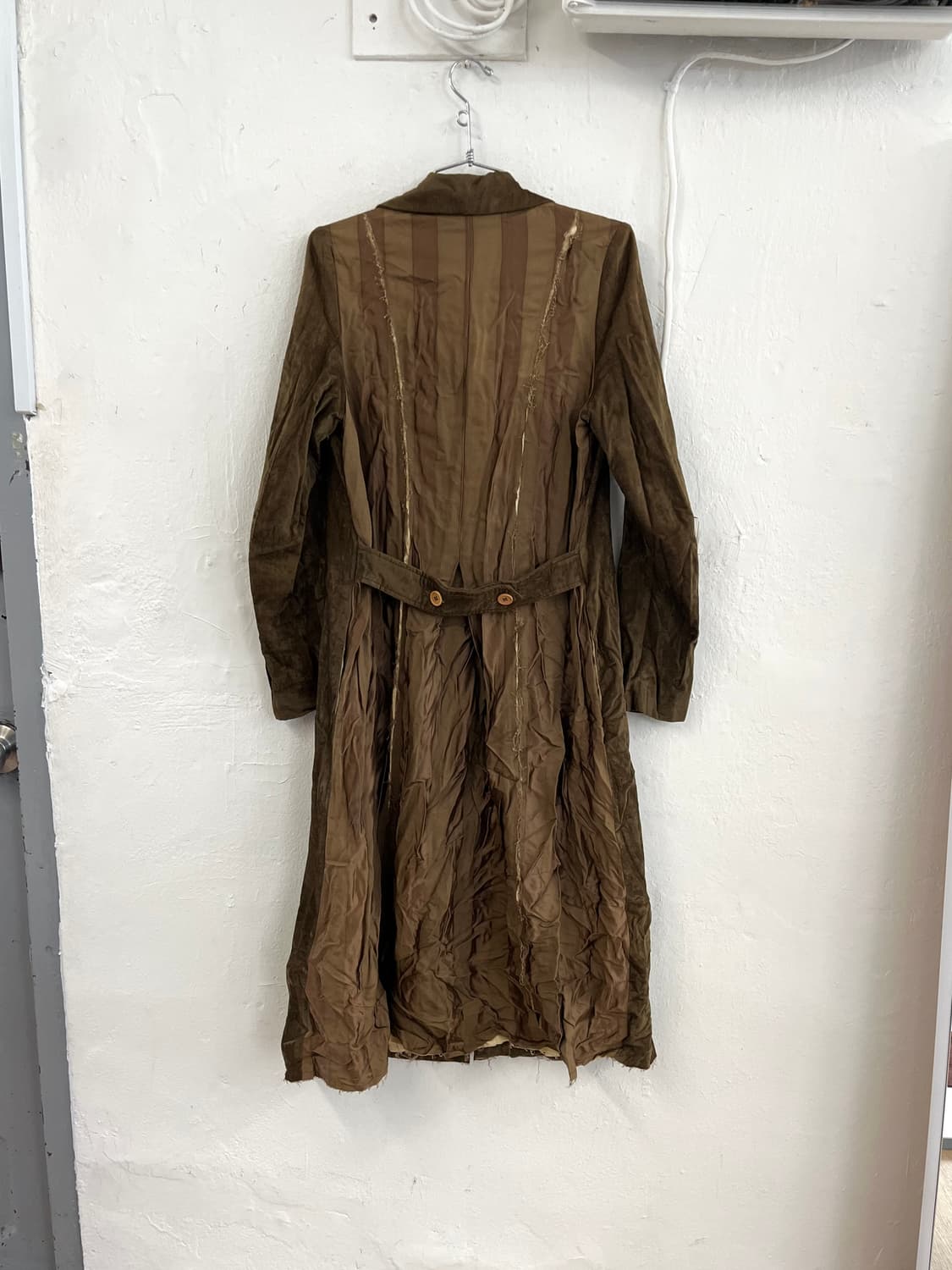 A TENTATIVE ATELIER 아티저널 벨루어 롱코트 상품이미지6