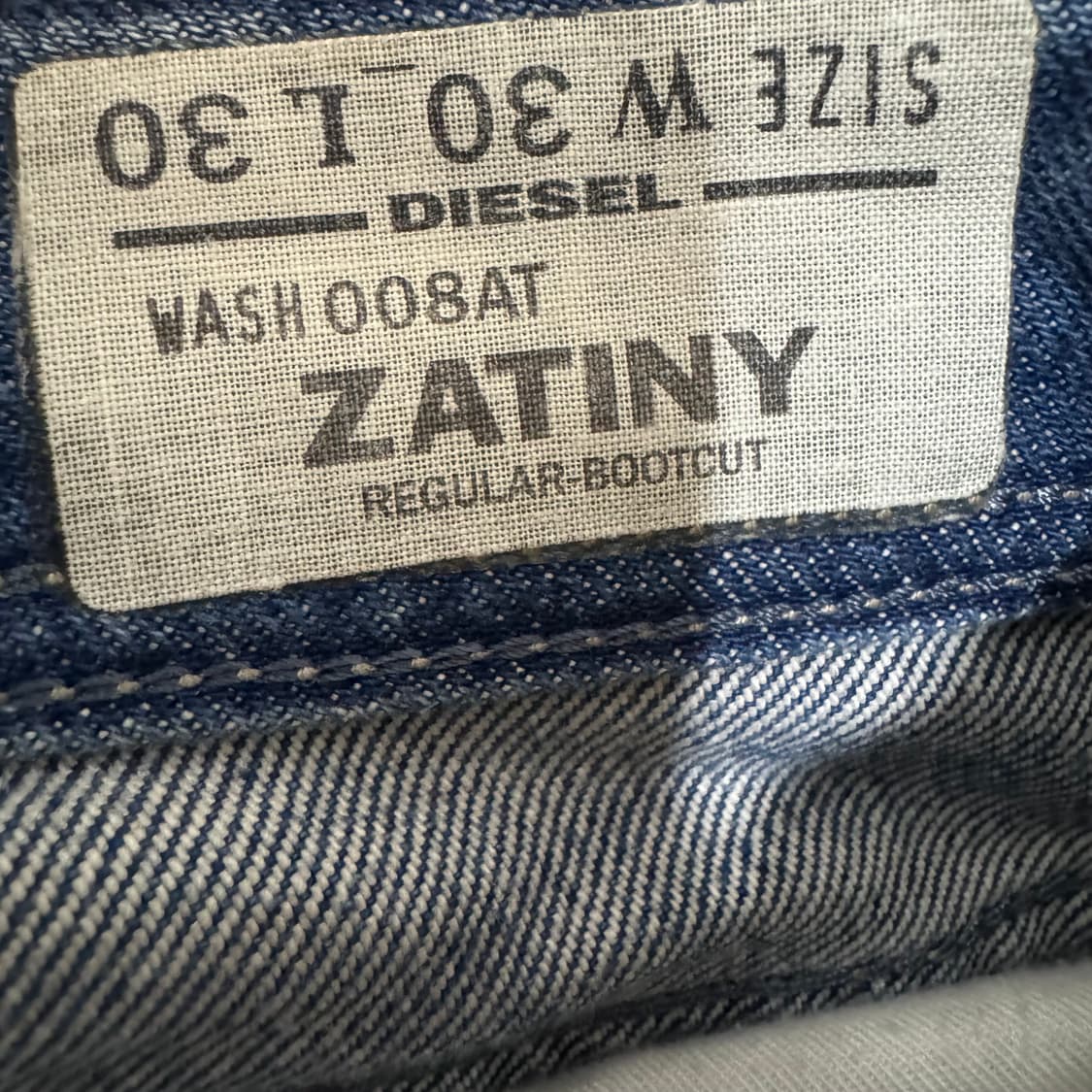 디젤 자티니 워싱 레귤러 플레어 부츠컷 데님팬츠 상품이미지5