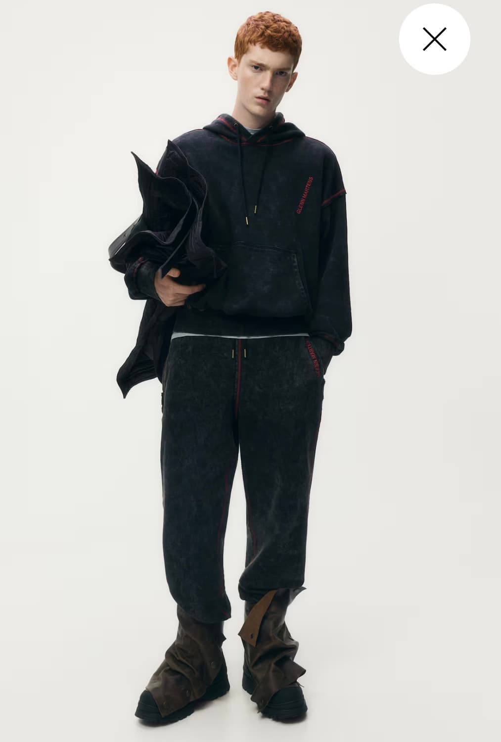 M) 에이치앤엠 x 글렌 마틴스 후드 후드티 다크 브라운 h&m 상품이미지2