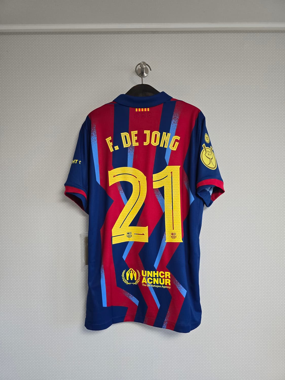 25-26 바르셀로나 홈 유니폼  상품이미지1