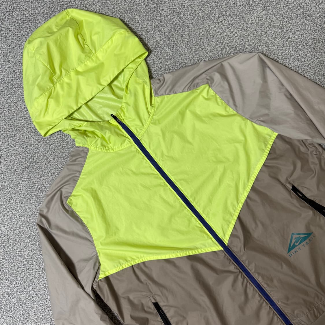 나이키 트레일 윈드러너 바람막이 XL 상품이미지3