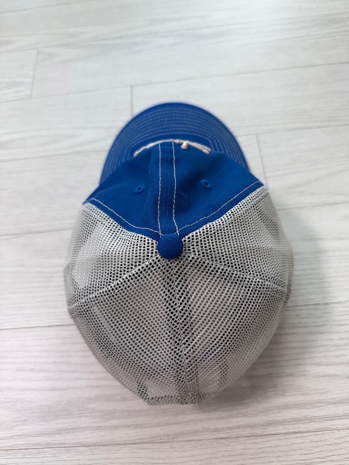 스투시 뉴에라 콜라보 트러커캡 블루 상품이미지4