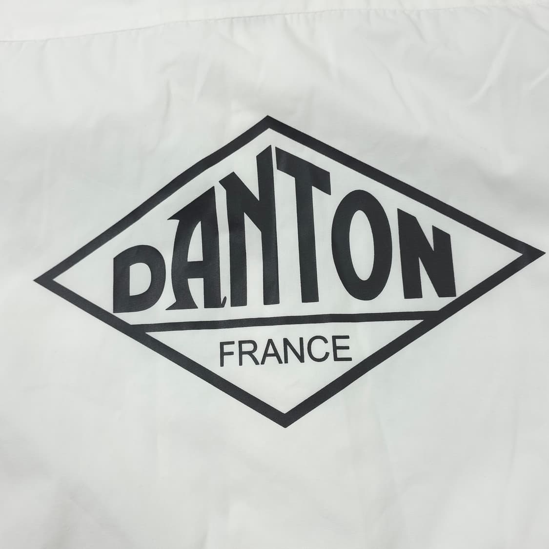 단톤 백로고 폴리 반팔셔츠 화이트 ( 42(L-XL) ) 상품이미지6