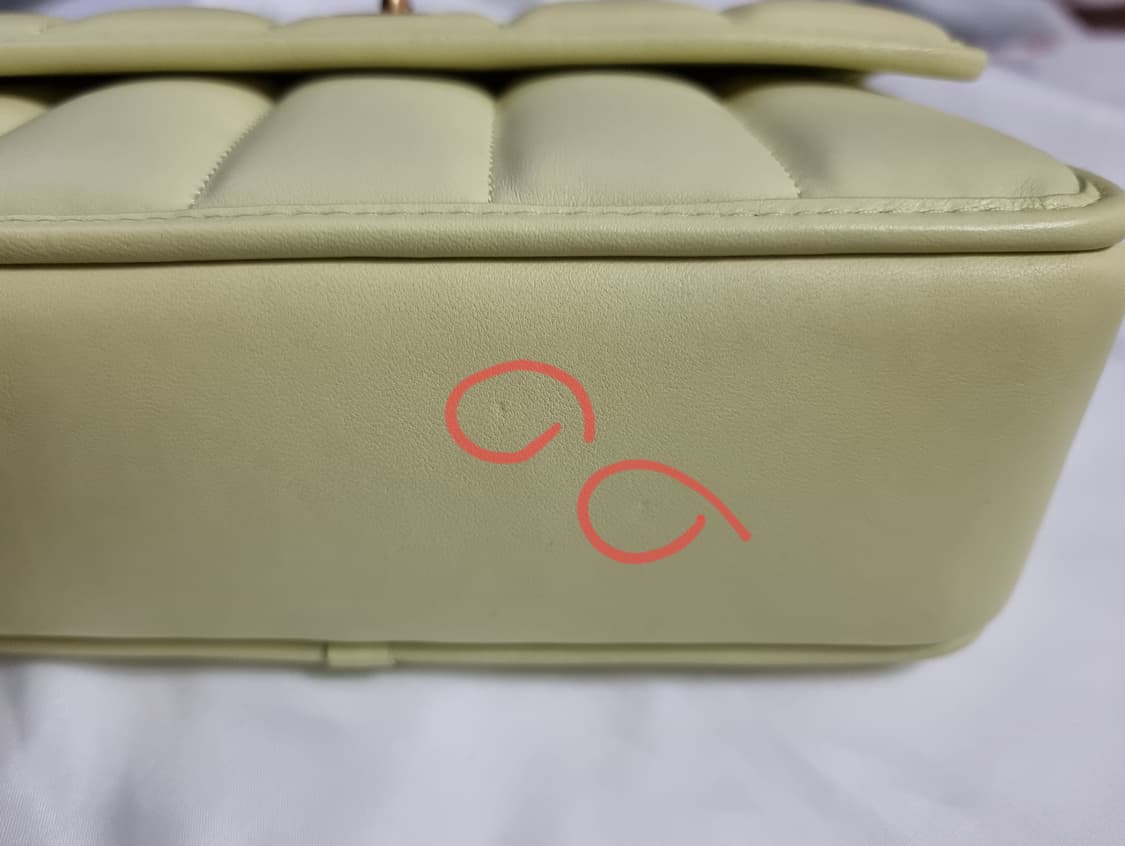 (새상품) 코치 가방 턴락 클러치 20 위드 퀼팅 토트백/크로스백/숄더백 상품이미지4