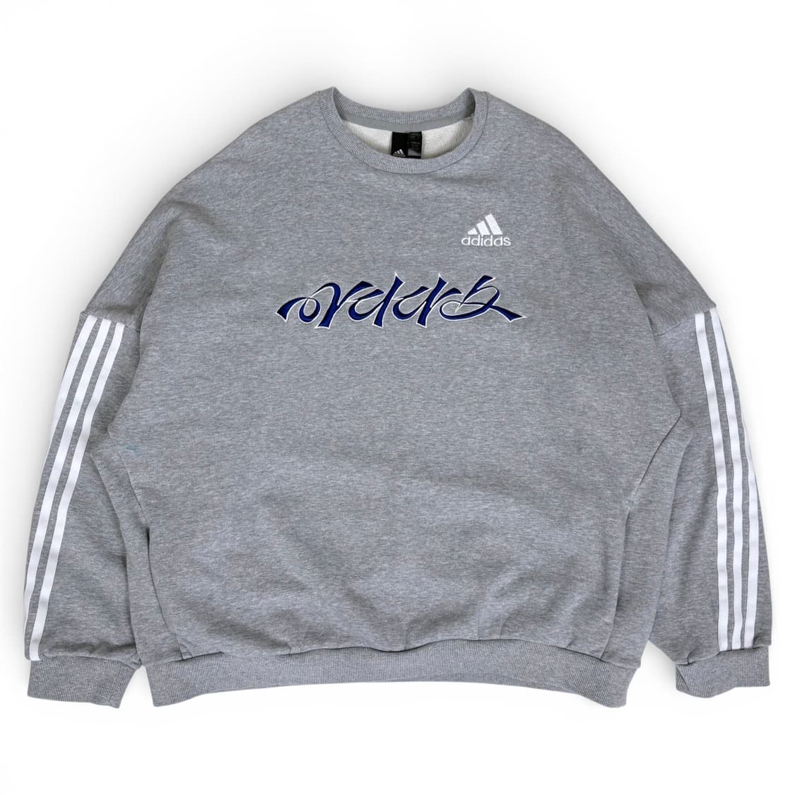adidas sweatshirt 상품이미지1
