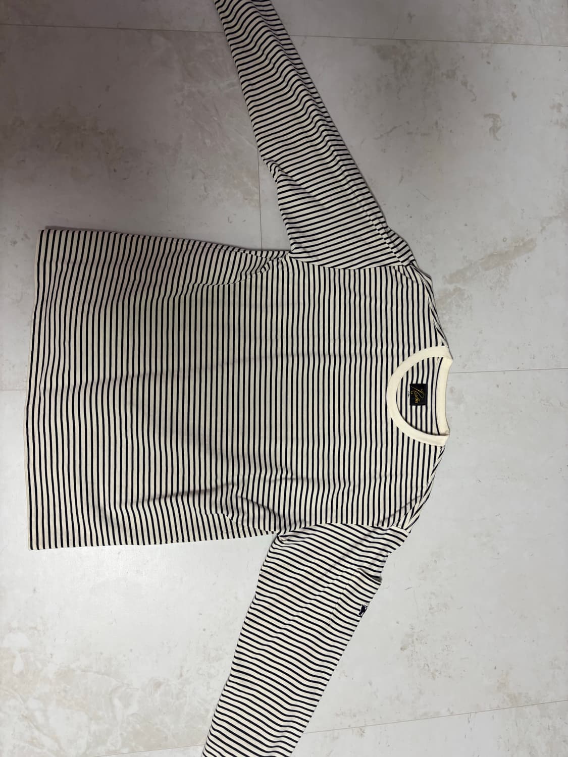 니들스 롱슬리브 판매 상품이미지1