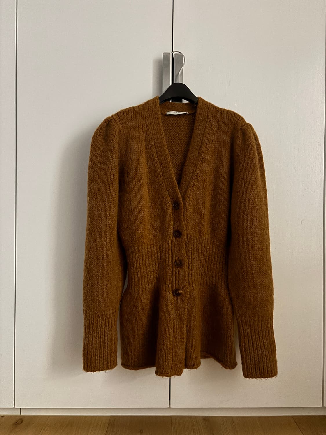 르비에르LVIR 립드 웨이스트 가디건 상품이미지6