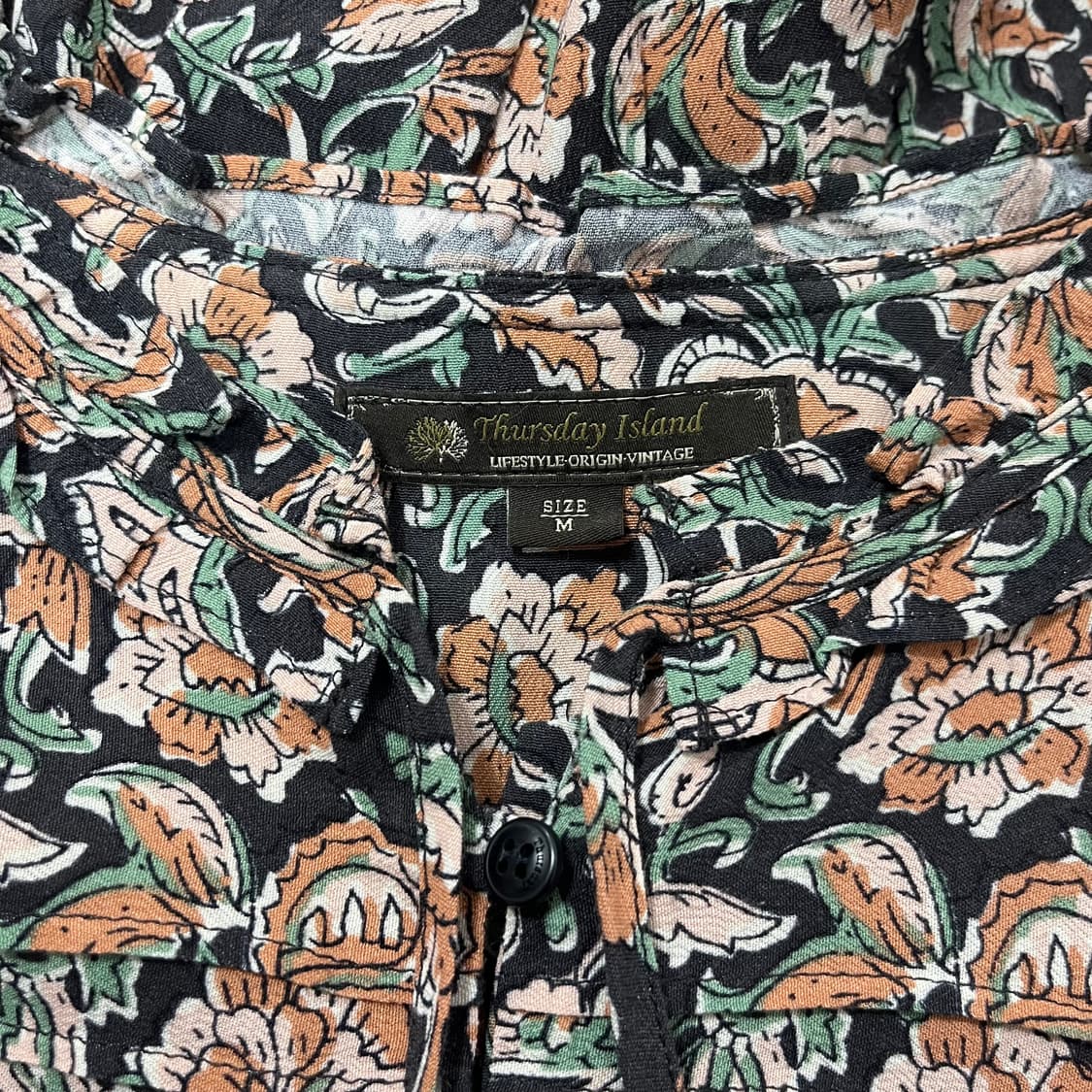 써스데이아일랜드 슬림 A라인 패턴 미니 원피스 상품이미지6