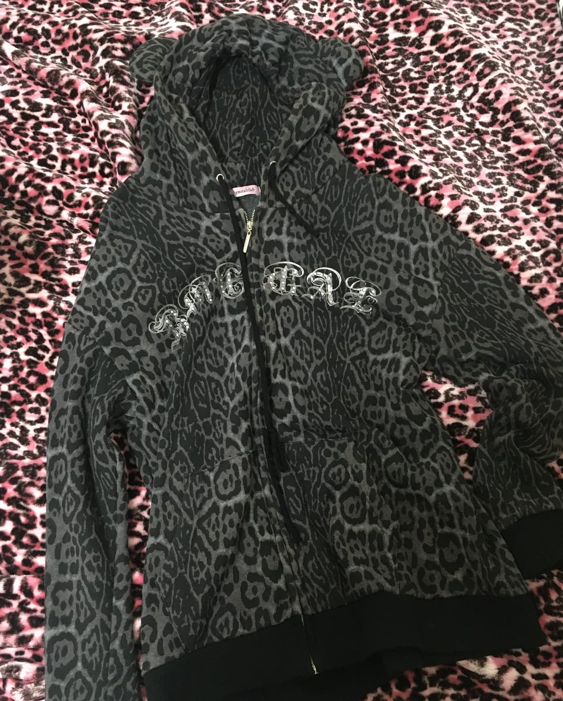 베메클 갈 베어 후드집업 판매 상품이미지2