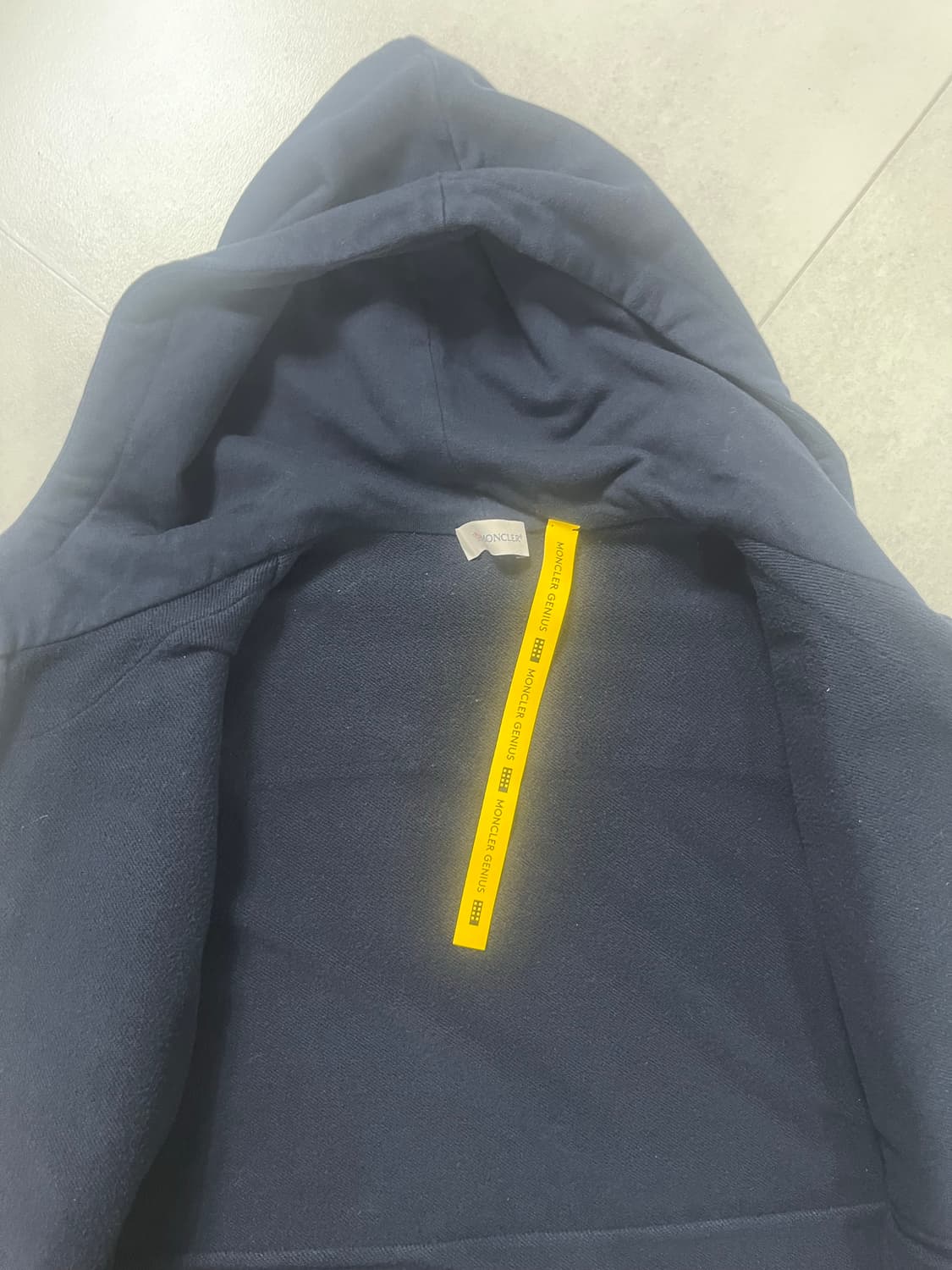 몽클레어 지니어스 후드 네이비 상품이미지2