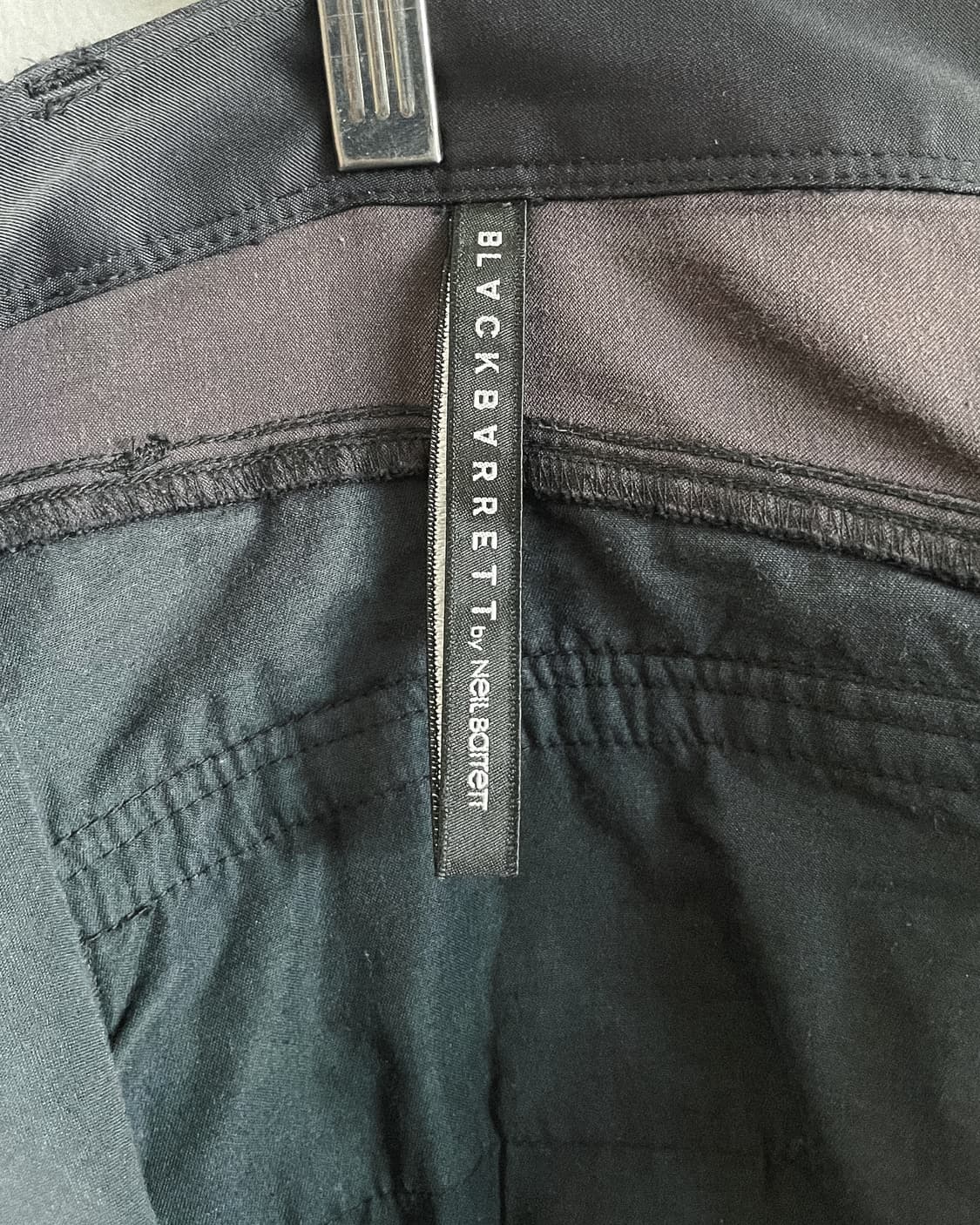 닐바렛 실크 드레이프 카고포켓 카프리팬츠 상품이미지7