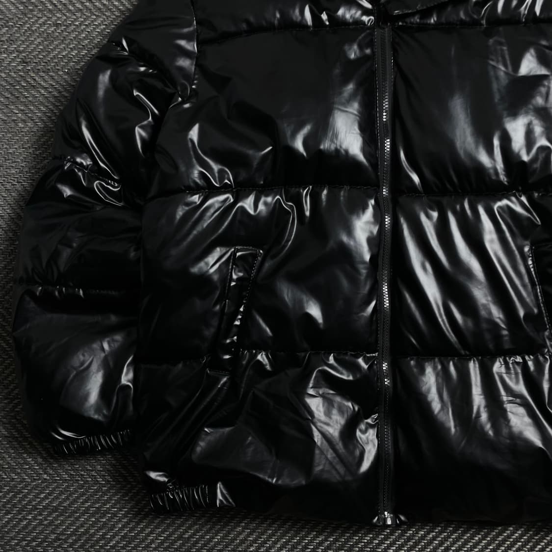 JIE YUFS 글로시 블랙 푸퍼 패딩 자켓y 4022 상품이미지4