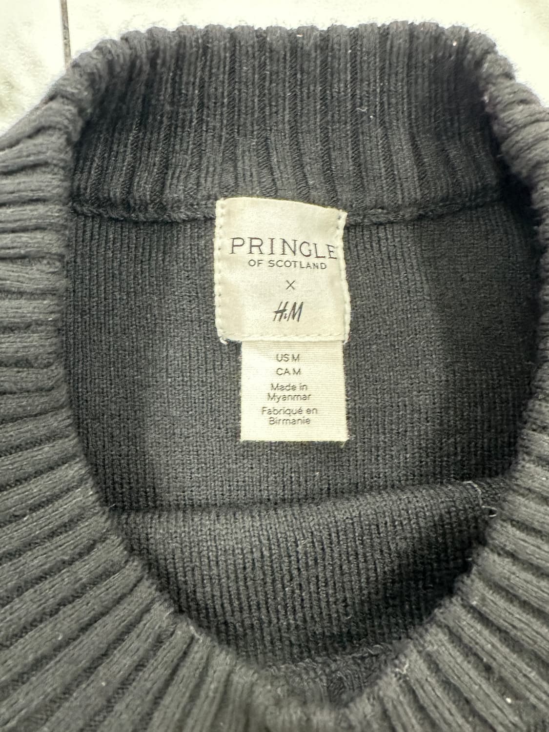 프링글 오브 스코틀랜드 X H&M 로고 자수 니트 상품이미지3