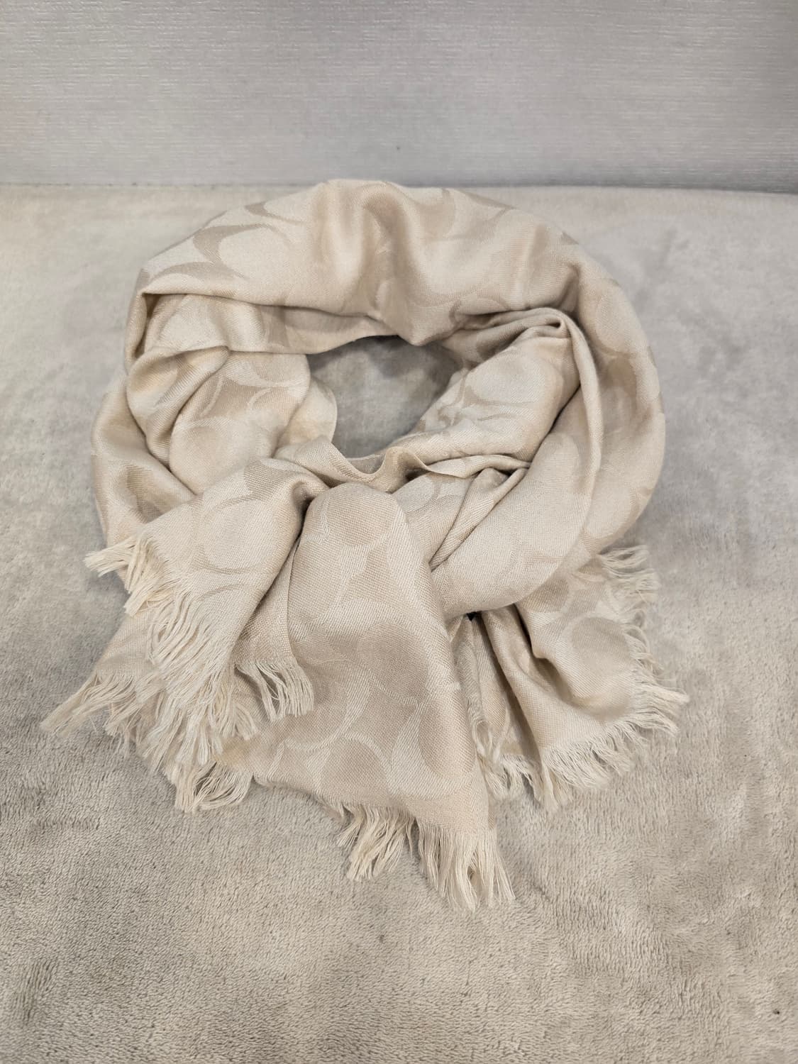 코치 남여공용 울 실크 혼방 머플러 겸 숄 상품이미지1