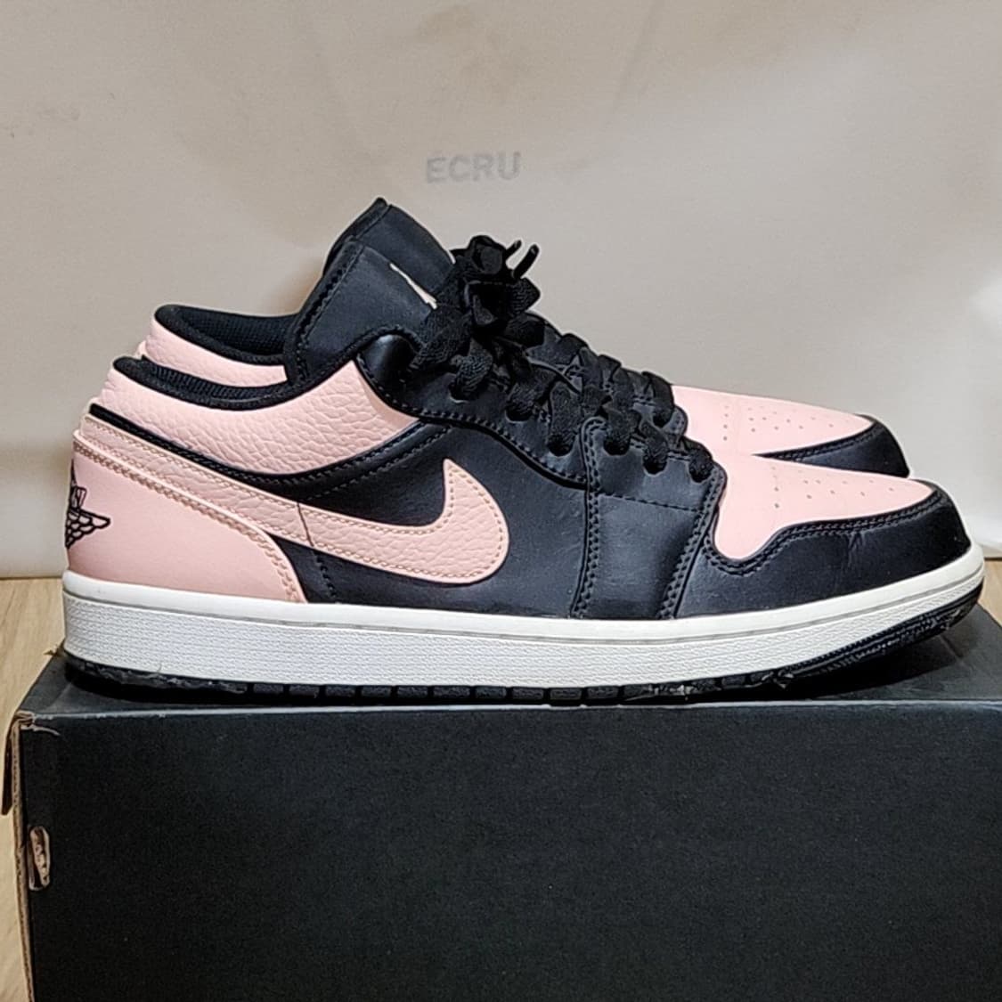 나이키 285 조던1 로우 크림슨틴트 상품이미지4