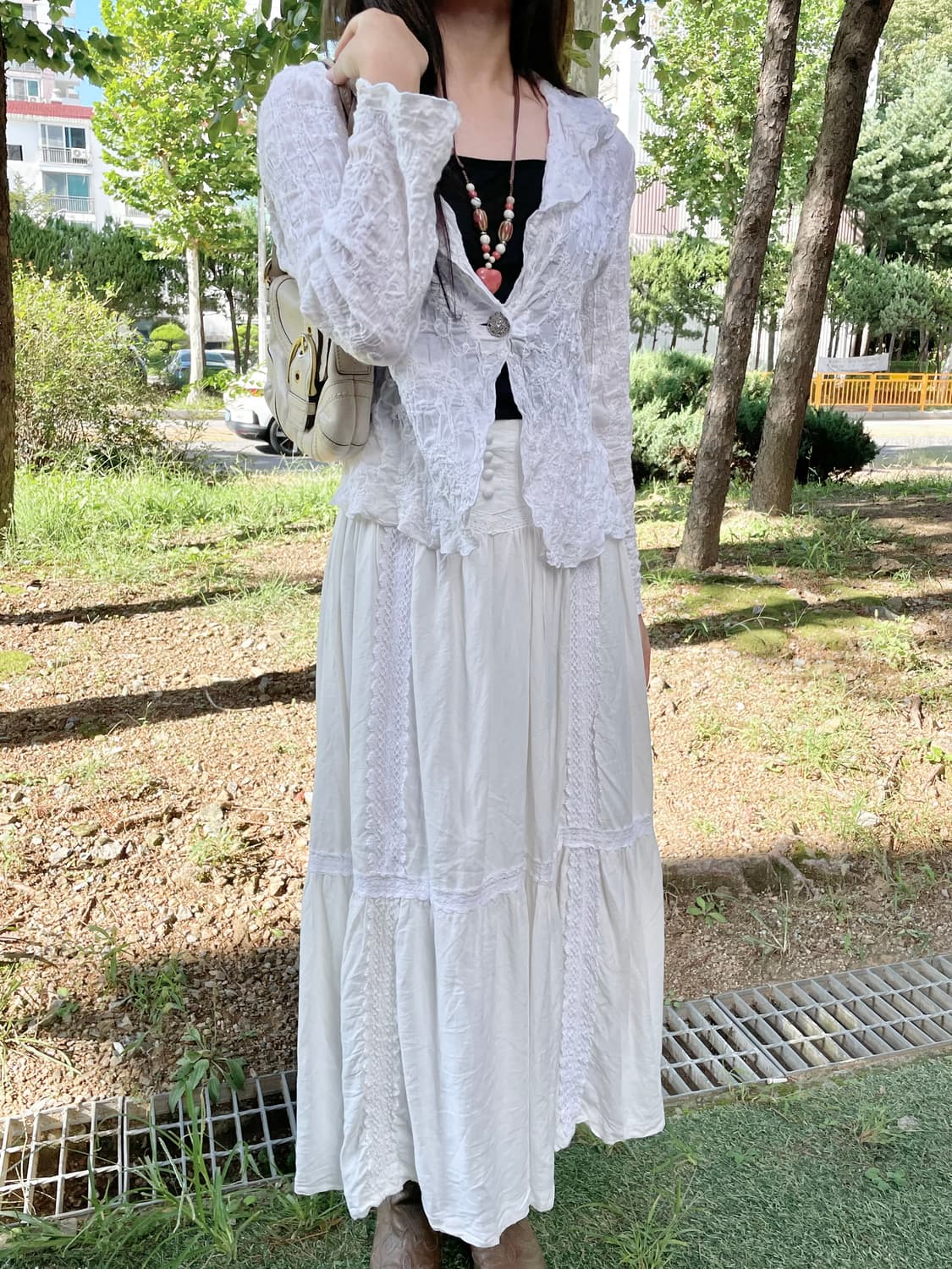 화이트 링클 디테일 버튼 탑 상품이미지4