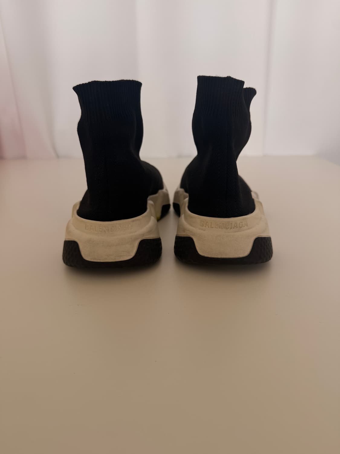  발렌시아가(Balenciaga)의 스피드 트레이너 235 상품이미지3