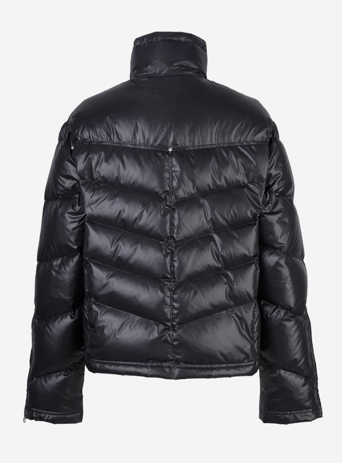 세릭 버클 패딩 팝니다. 상품이미지3