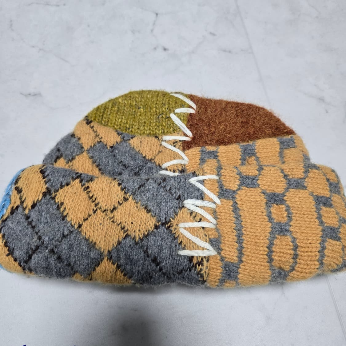 아더에러 Pienz 컴바인 패치워크 비니 카멜 상품이미지6