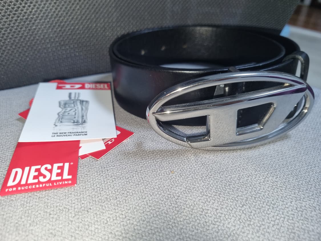 디젤 로고 블랙 가죽 벨트 75/30 상품이미지1