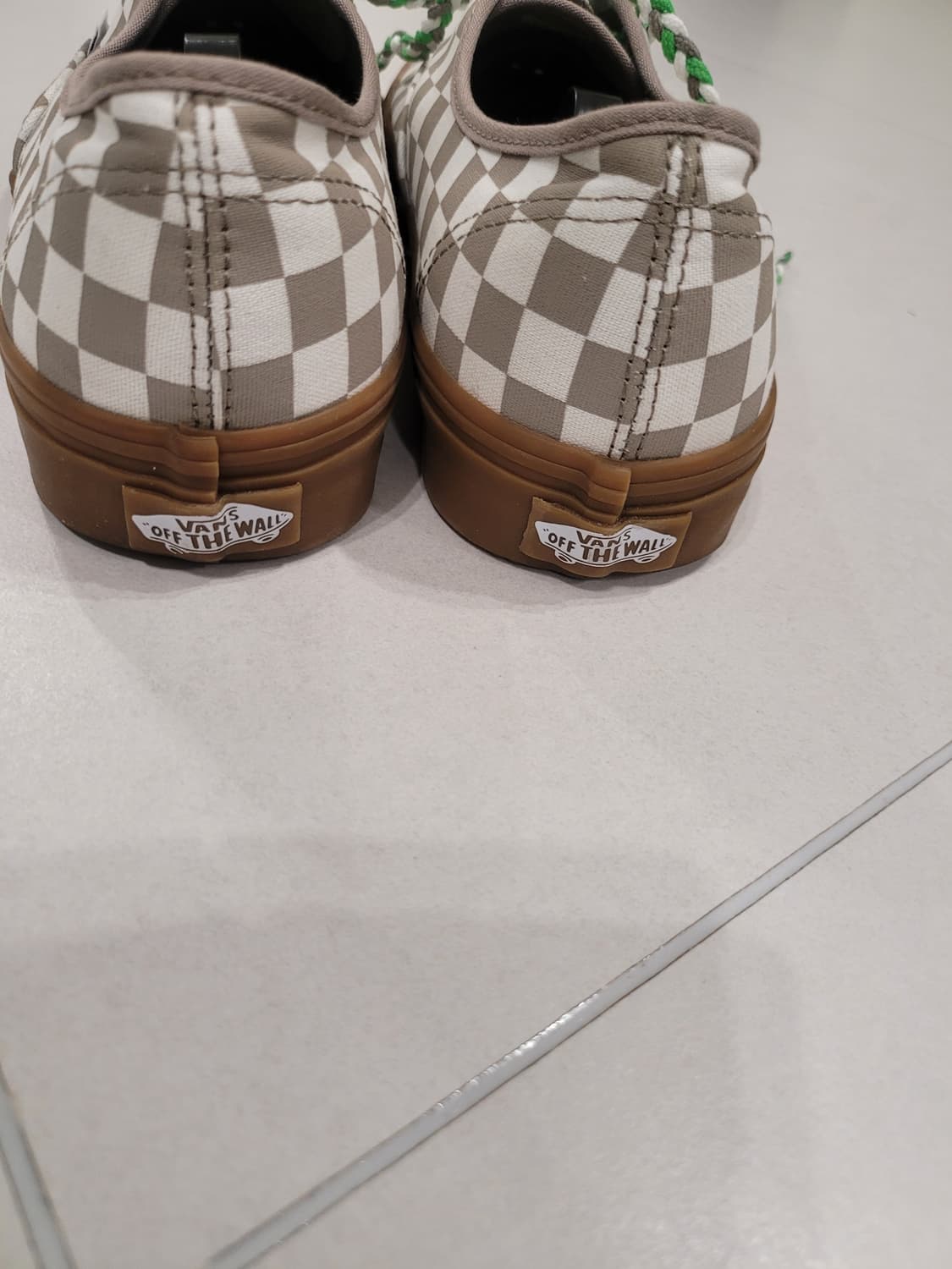 반스 어센틱 체커보드 '문 락' (280) - "흔치 않은 감성 한 스푼 상품이미지4