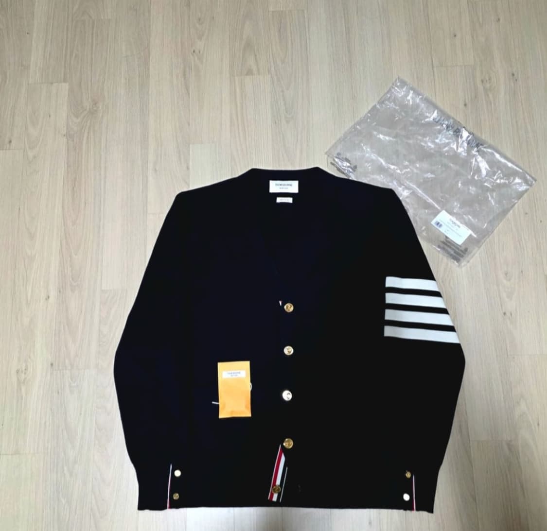 톰브라운 밀라노스티치 금장 3사이즈 상품이미지1